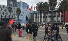 [VIDEOS+FOTOS] El caos se apodera de Concepción con disparos, barricadas y violentas protestas