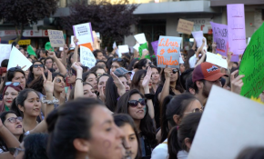 Así se vivió la multitudinaria marcha del 8M en Concepción [FOTOS]